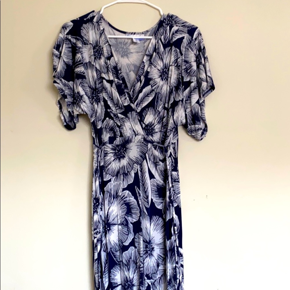 Motherhood maternity nursing maxi dress